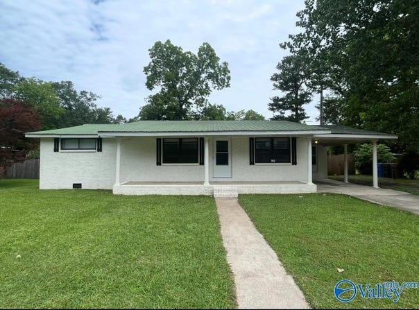 703 East Main Street, Hartselle, AL 35640