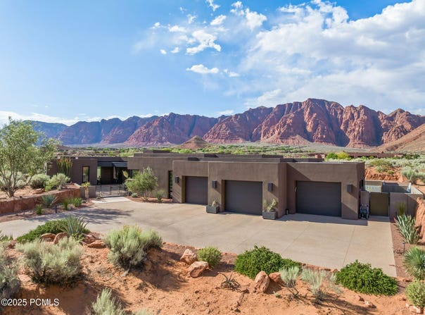 746 W Wicasa Way, Ivins, UT 84738