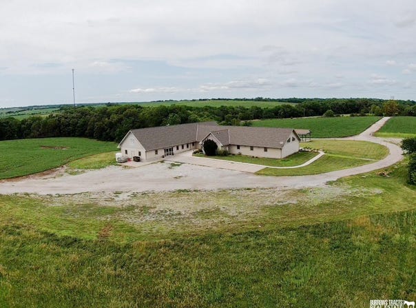 62193 710th Road, Pawnee City, NE 68420