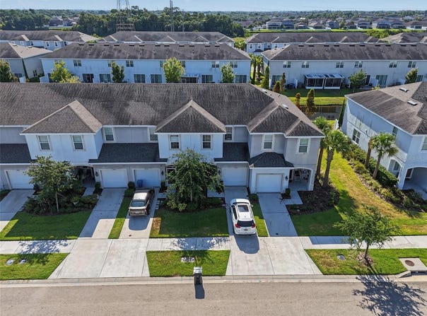 7052 SUMMER HOLLY Place, RIVERVIEW, FL 33578