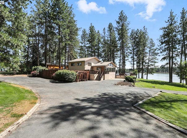 112 N SENTOSA LAKE RD, Tygh Valley, OR 97063