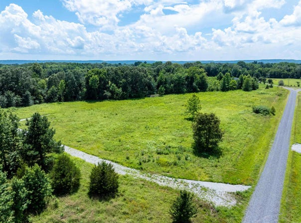 71 W Kinzer Lane, Searcy, AR 72143