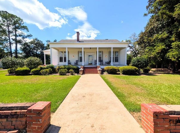 303 N Main Street, Columbia, AL 36319