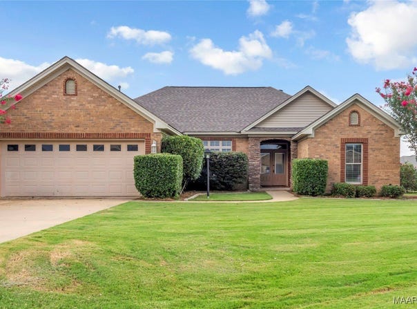 199 Village Way, Wetumpka, AL 36093