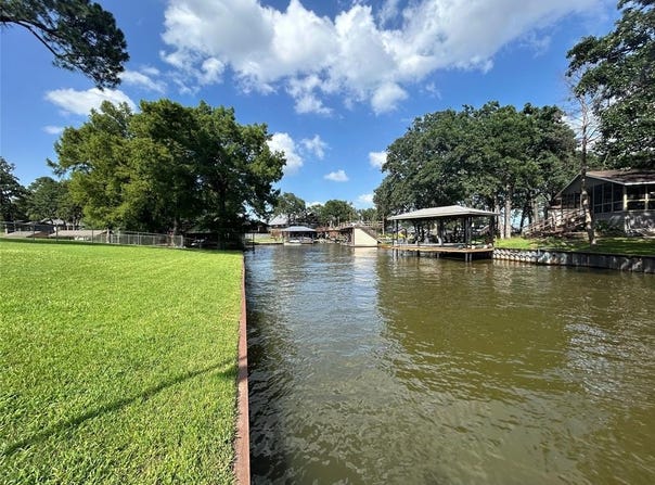 1901 Austin Aisle, Tool, TX 75143