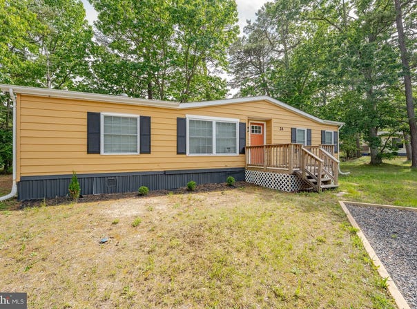 24 HOLLY COURT, MAYS LANDING, NJ 08330