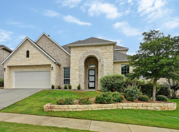 880 Cherrystone LOOP, Buda, TX 78610