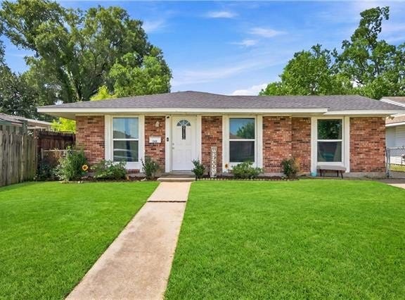 141 HELEN Drive, Avondale, LA 70094