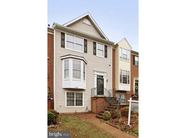 47680 COMER SQUARE, STERLING, VA 20165