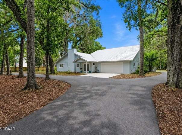 555 Wildwood Drive, New Smyrna Beach, FL 32168