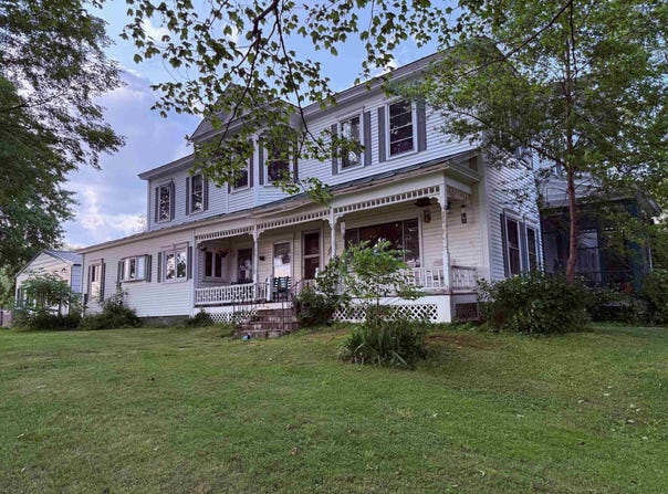 50 Lane Ridge Road, Claremont, NH 03743