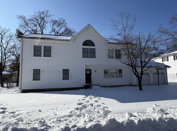 534 Apple Drive, Oakhurst, NJ 07755