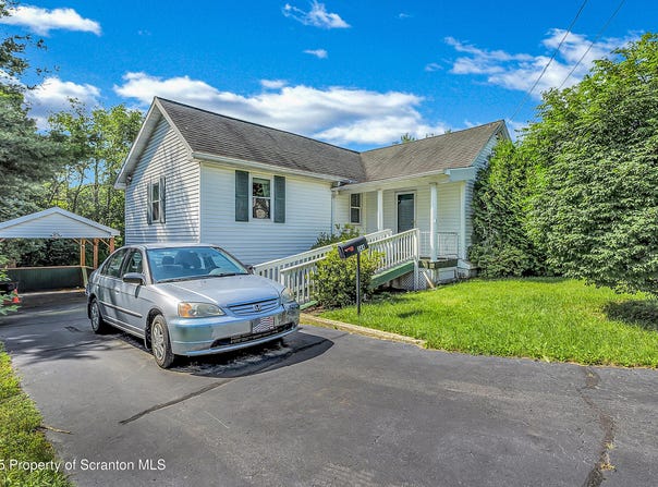 344 2nd Street, Eynon, PA 18403