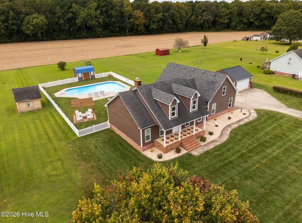 326 Mcpherson Road, South Mills, NC 27976