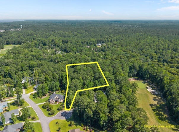 4003 Heather Court, New Bern, NC 28562