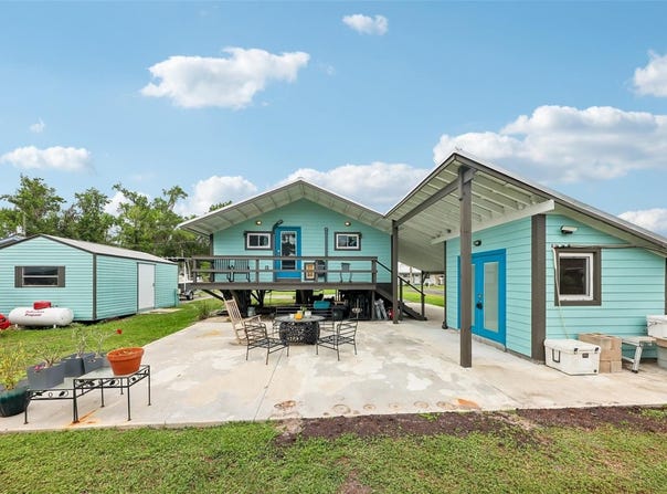 24521 SNAIL ROAD, ASTOR, FL 32102