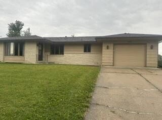 109 Lynwood Drive, Huxley, IA 50124