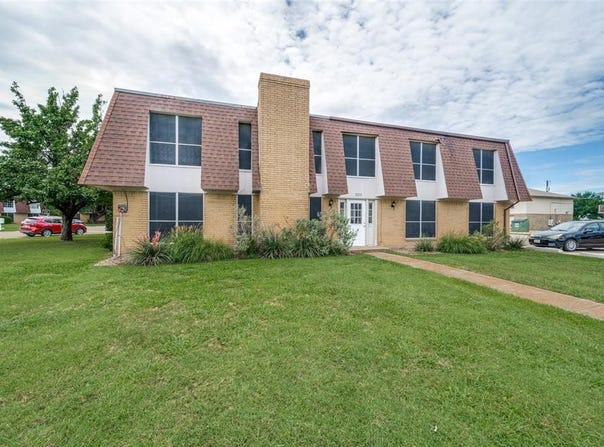 3211 Fallmeadow Street, Denton, TX 76207