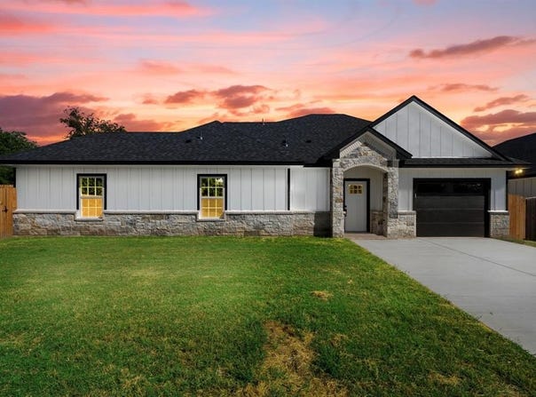 510 Washington Street, Ennis, TX 75119