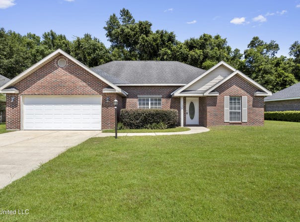 516 Hickory Drive, Long Beach, MS 39560