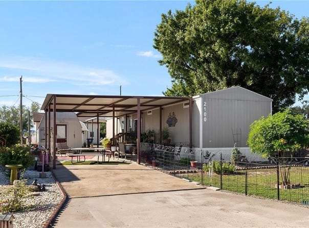 2100 Bracey Street, Mission, TX 78572