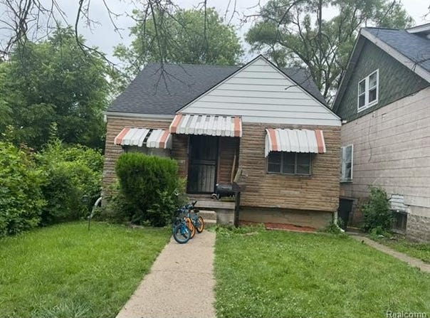 17922 Arlington Street, Hamtramck, MI 48212