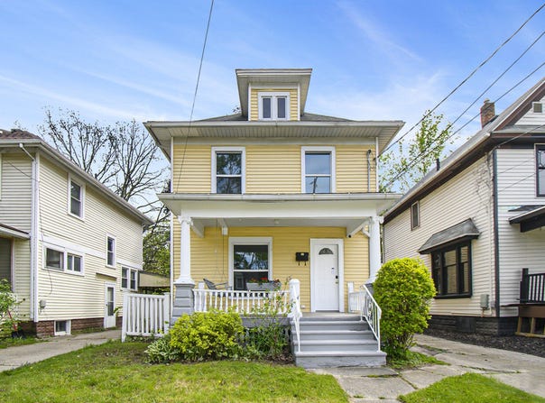 1129 W Washtenaw Street, Lansing, MI 48915