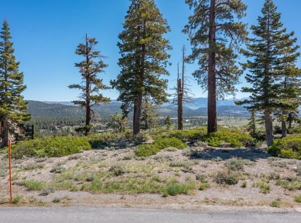 325 Pine Street, Mammoth Lakes, CA 93546
