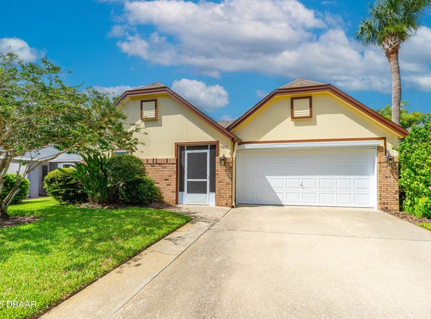 767 Pine Shores Circle, New Smyrna Beach, FL 32168