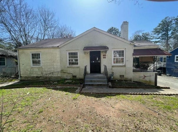 2066 Ben Hill Road, East Point, GA 30344