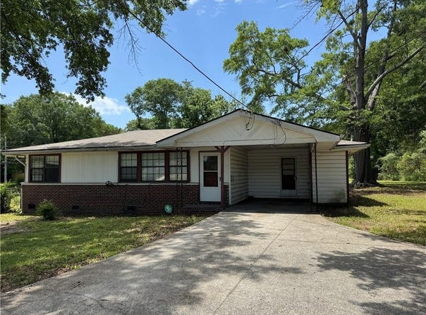 6380 Mableton Parkway SW, Mableton, GA 30126