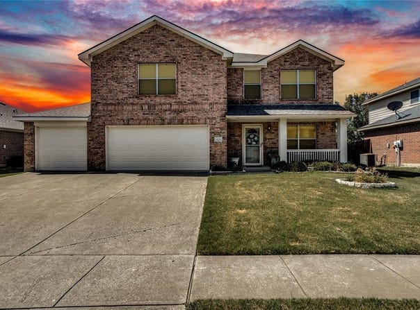 1628 Withers Way, Krum, TX 76249