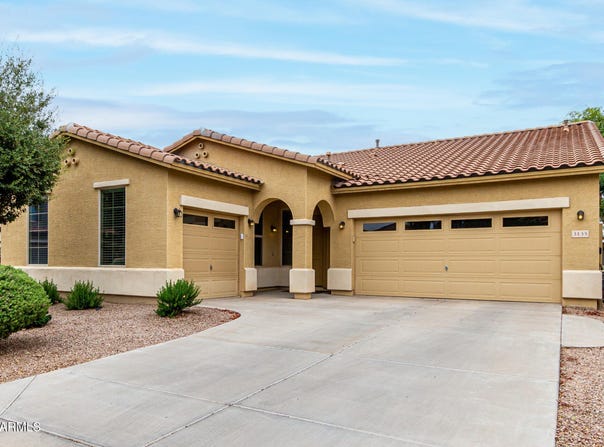 3135 E RIDGEWOOD Lane, Gilbert, AZ 85298
