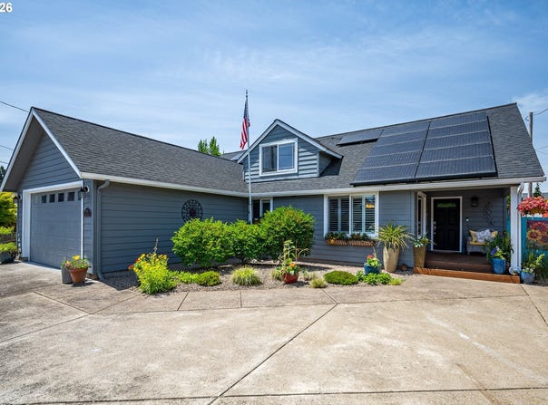 355 RIVER LOOP 2, Eugene, OR 97404