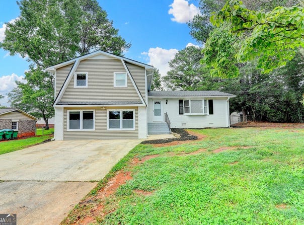 1094 SW Amber, Lilburn, GA 30047