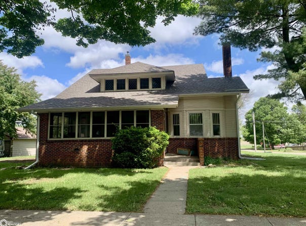 607 Main Street, Bagley, IA 50026