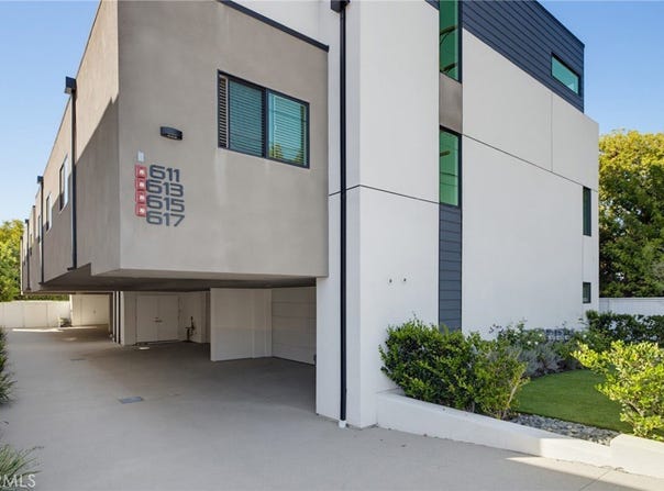 613 Aviation, Manhattan Beach, CA 90266