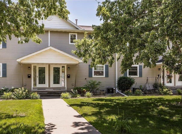 716 Stewart Avenue, Saint Paul, MN 55102