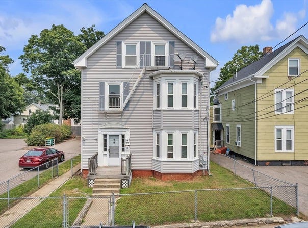 9 Leonard Street, North Attleboro, MA 02760