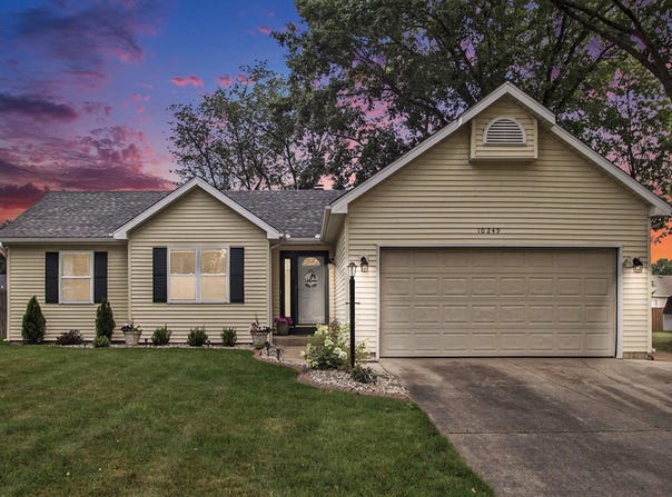 10249 Charles Street, Osceola, IN 46561