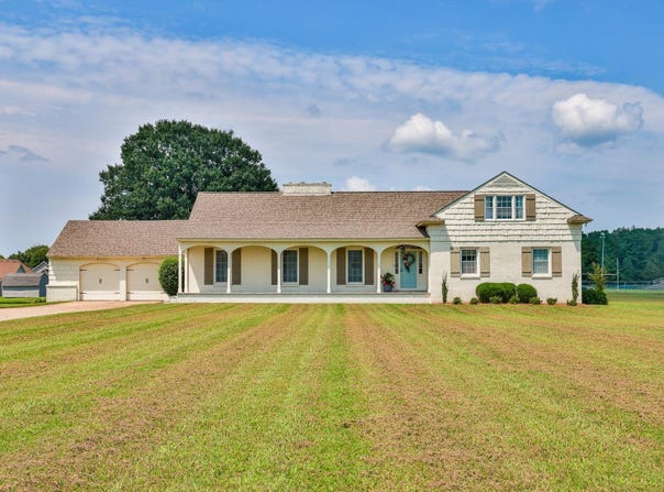 1018 Stella Ruth Road, Martin, TN 38237-8504