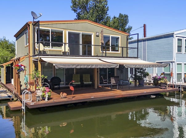 17597 NW Sauvie Island RD, Portland, OR 97231