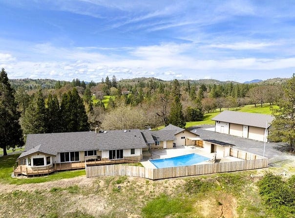3320 Upper River Road, Grants Pass, OR 97526
