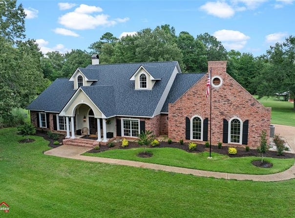 210 Butler Hill Road, Benton, LA 71006
