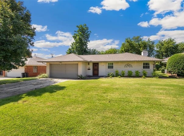 1114 W Wilshire Boulevard, Nichols Hills, OK 73116