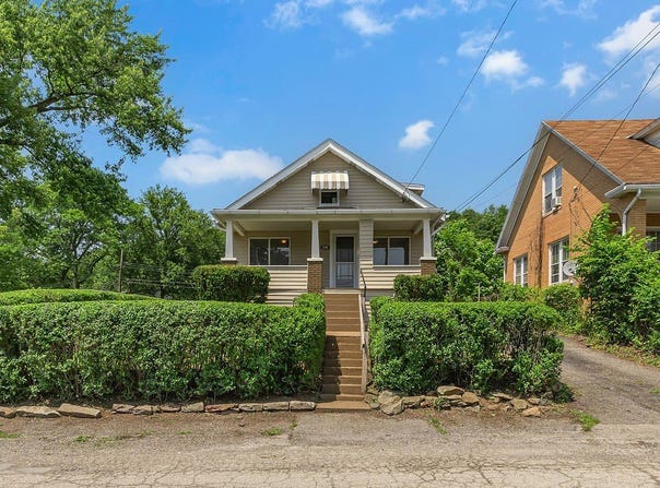 1586 Jackson St, Aliquippa, PA 15001