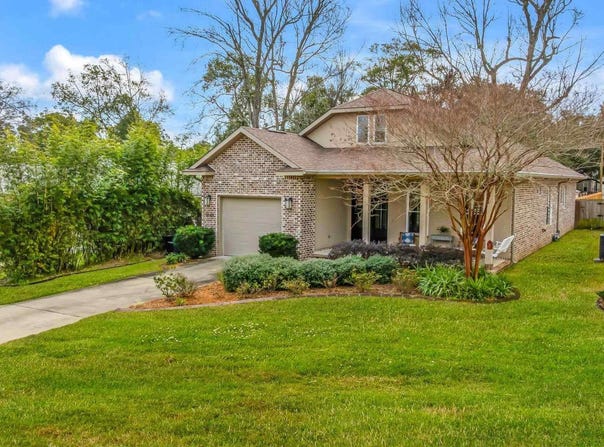 1649 Hatton St, Pensacola, FL 32503
