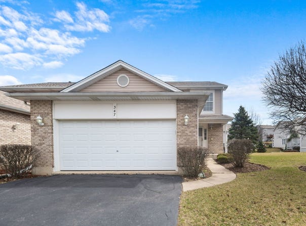 347 MILANO Drive, Cary, IL 60013