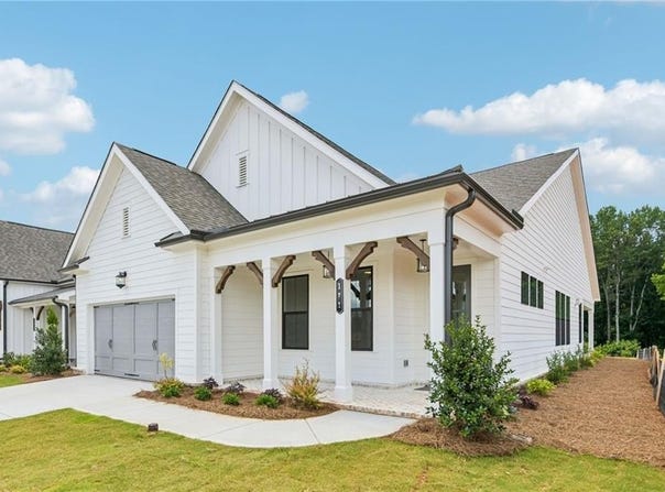 103 High Point Drive, Hoschton, GA 30548