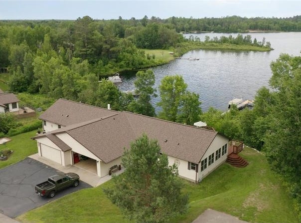 410 Pospeck Lane, Hoyt Lakes, MN 55750